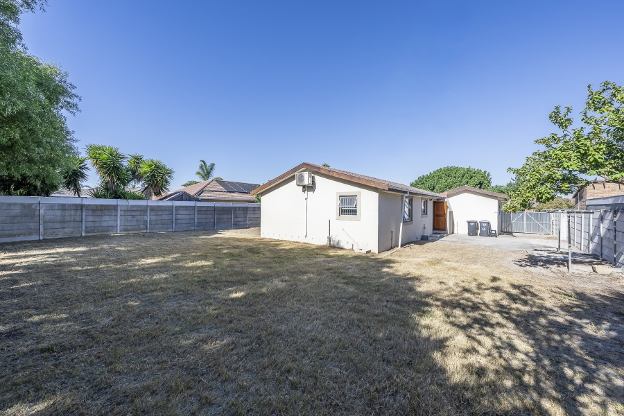 3 Bedroom Property for Sale in De Oude Spruit Western Cape